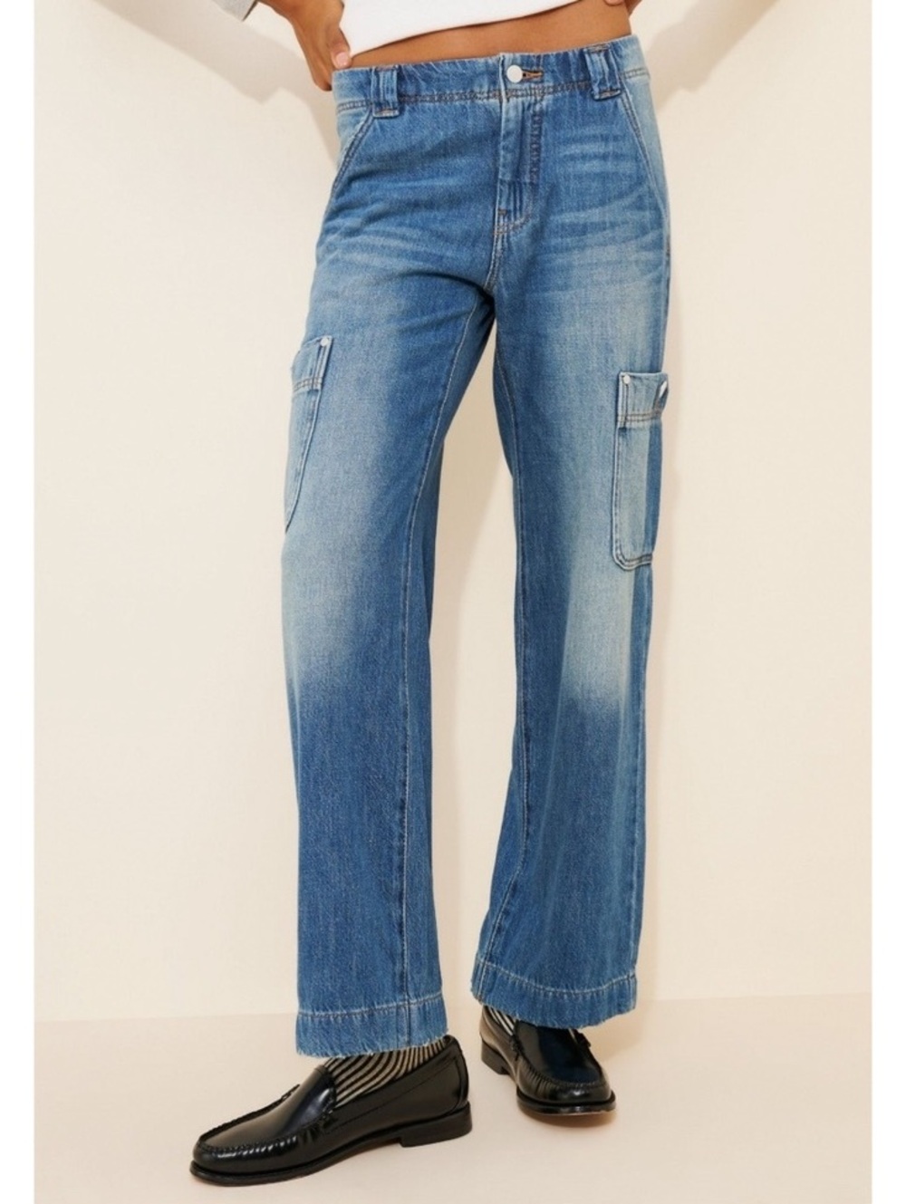 Anthropologie Pilcro Blue denim mid rise cargo jeans wide leg 28